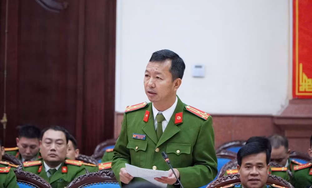 Hội thảo nhận được nhiều tham luận đóng góp những ý kiến thẳng thắn, nêu lên những khó khăn, vướng mắc và đề xuất nhiều kiến nghị, giải pháp cụ thể. Hội thảo nhận được nhiều tham luận đóng góp những ý kiến thẳng thắn, nêu lên những khó khăn, vướng mắc và đề xuất nhiều kiến nghị, giải pháp cụ thể.