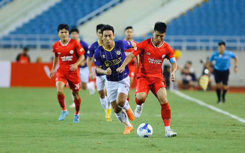 Thể Công Viettel thắng Hà Nội FC 2-1 đúng dịp kỷ niệm 70 năm truyền thống của câu lạc bộ.