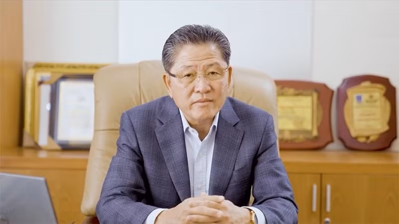 Ông Phe Hok Chhuon, Tổng Giám đốc Tập đoàn Yetak. Ông Phe Hok Chhuon, Tổng Giám đốc Tập đoàn Yetak.