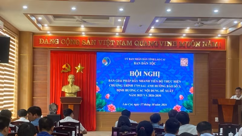Hội nghị Bàn giải pháp đẩy nhanh tiến độ thực hiện Chương trình Mục tiêu quốc gia 1719 do Ban Dân tộc tỉnh Lào Cai tổ chức chiều 17/10.
