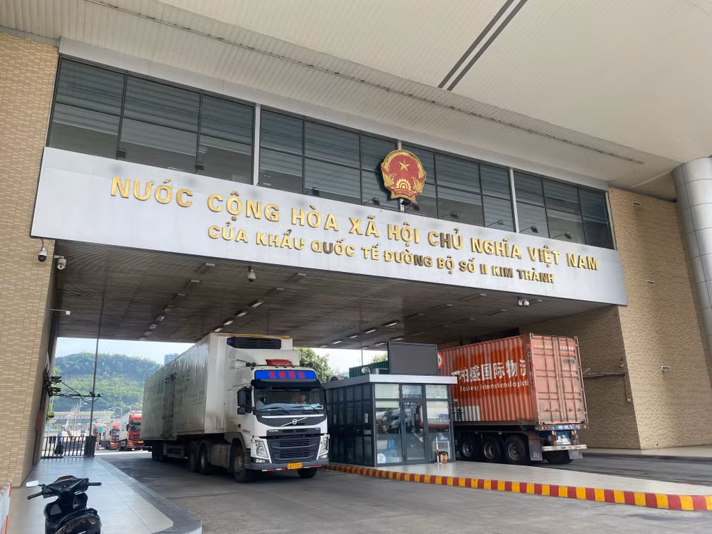 Kinh tế cửa khẩu cũng đóng góp vào nguồn thu của Lào Cai.