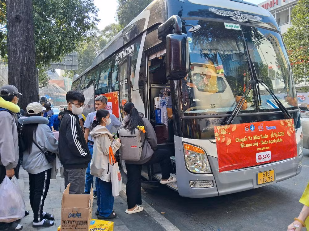 Chương trình “Chuyến xe mùa xuân”