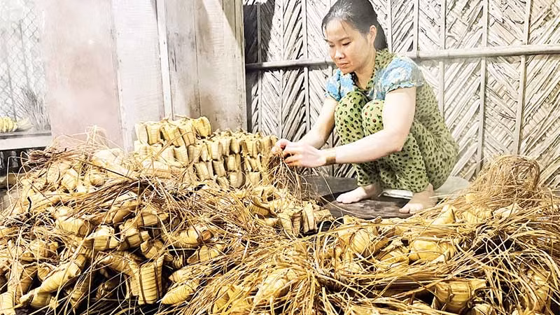 Sản phẩm bánh dừa Giồng Luông được cấp nhãn hiệu và đạt chứng nhận OCOP hạng 3 sao.