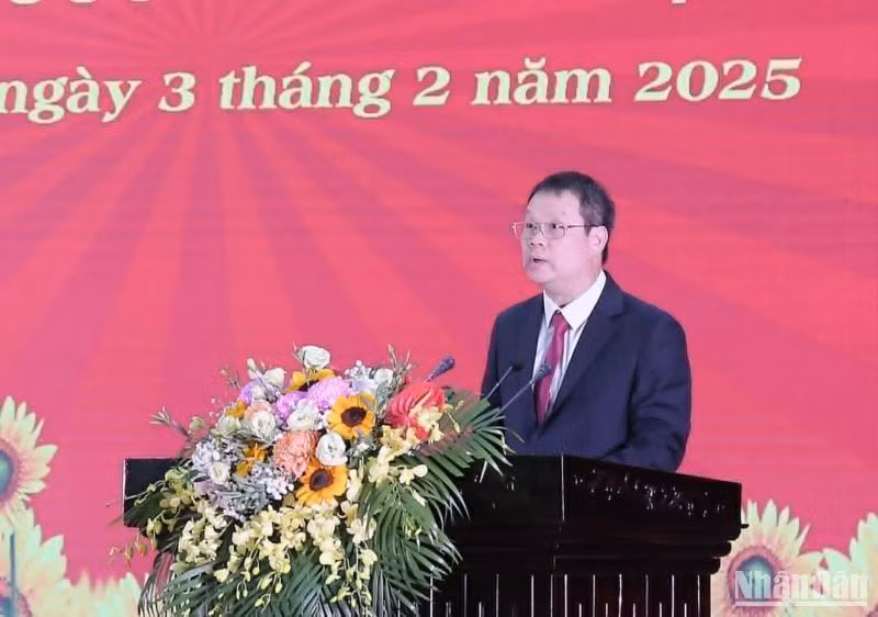 Chủ tịch Ủy ban nhân dân tỉnh Thái Bình Nguyễn Mạnh Hùng phát động phong trào thi đua yêu nước năm 2025. Chủ tịch Ủy ban nhân dân tỉnh Thái Bình Nguyễn Mạnh Hùng phát động phong trào thi đua yêu nước năm 2025.