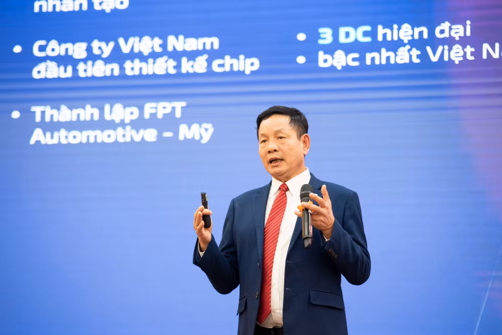 Ông Trương Gia Bình, Chủ tịch HĐQT Tập đoàn FPT: "AI, bán dẫn và công nghệ ô-tô là ba hướng đi khối công nghệ FPT sẽ tập trung". Ông Trương Gia Bình, Chủ tịch HĐQT Tập đoàn FPT: "AI, bán dẫn và công nghệ ô-tô là ba hướng đi khối công nghệ FPT sẽ tập trung".