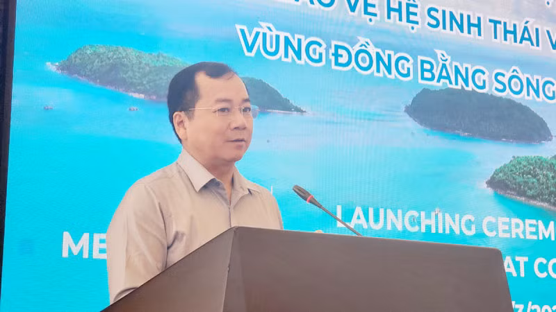 Cục trưởng Cục Thủy sản Trần Đình Luân phát biểu khai mạc.