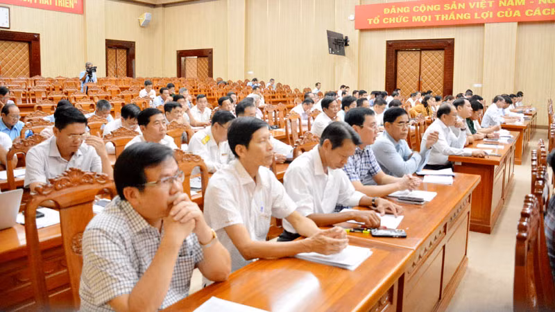 Đại biểu tham dự hội nghị.
