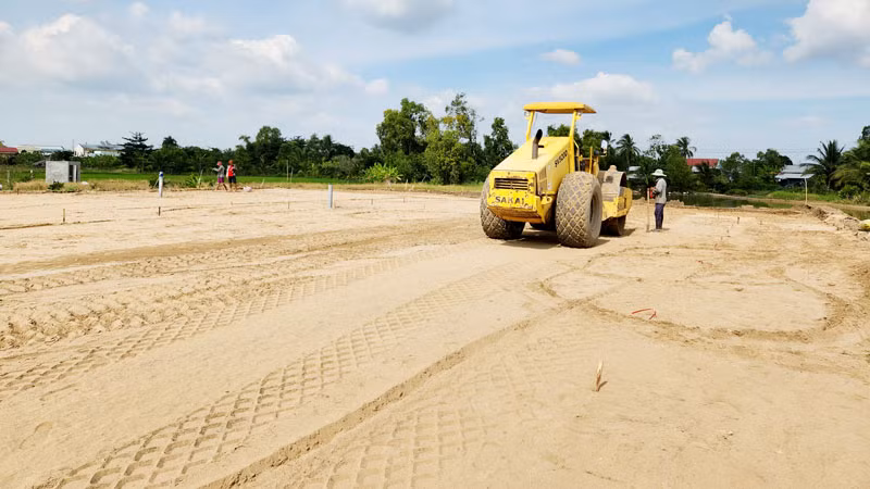 Dự án đường Hồ Chí Minh, đoạn qua địa bàn huyện Vĩnh Thuận, tỉnh Kiên Giang.