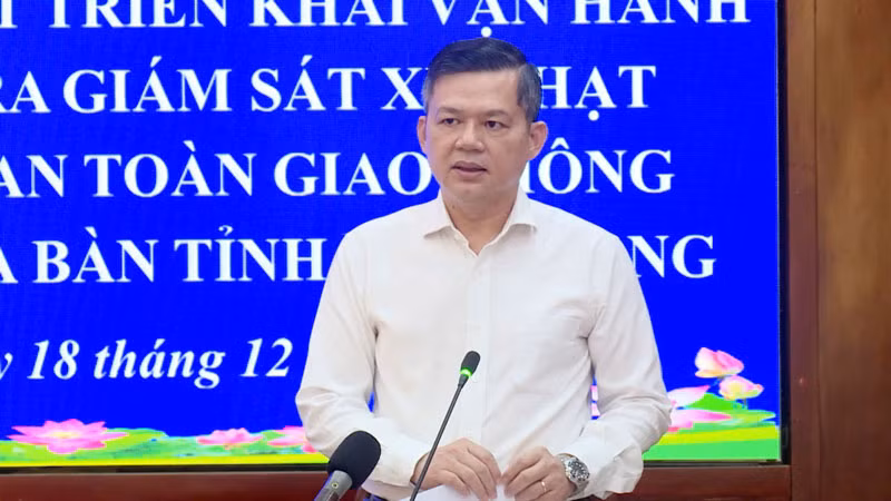 Phó Chủ tịch Ủy ban nhân dân tỉnh Kiên Giang Giang Thanh Khoa phát biểu chỉ đạo hội nghị. (Ảnh: VĂN VŨ) Phó Chủ tịch Ủy ban nhân dân tỉnh Kiên Giang Giang Thanh Khoa phát biểu chỉ đạo hội nghị. (Ảnh: VĂN VŨ)