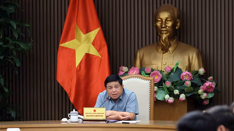 Phó Thủ tướng Nguyễn Chí Dũng chủ trì cuộc họp. (Ảnh: An Đăng/TTXVN)