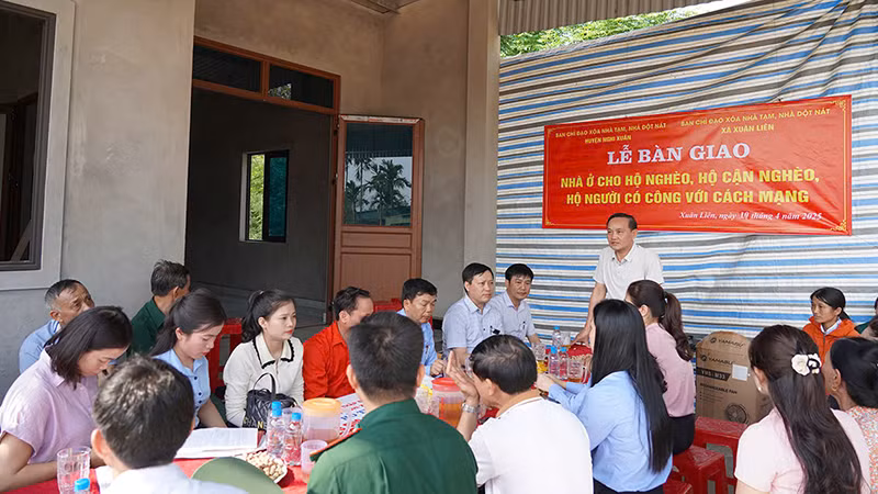 Tính đến ngày 19/5, tỉnh Hà Tĩnh đã hoàn thành nhiệm vụ xóa nhà tạm, nhà dột nát trên địa bàn.