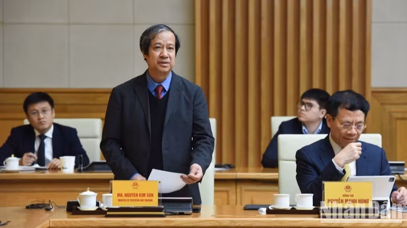Bộ trưởng Giáo dục và Đào tạo Nguyễn Kim Sơn phát biểu ý kiến tại buổi tiếp. (Ảnh: TRẦN HẢI)