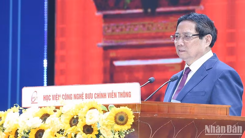 Thủ tướng Phạm Minh Chính phát biểu ý kiến tại lễ phát động phong trào. (Ảnh: TRẦN HẢI).