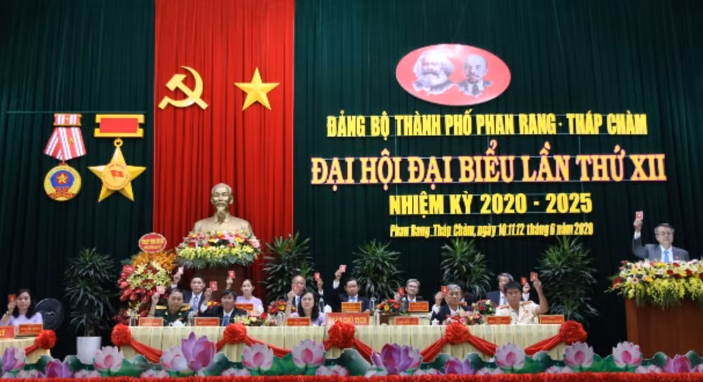 Ảnh minh họa: Đại hội Đảng bộ thành phố Phan Rang-Tháp Chàm lần thứ XII, nhiệm kỳ 2020-2025. (Ảnh: Cổng thông tin thành phố Phan Rang-Tháp Chàm)