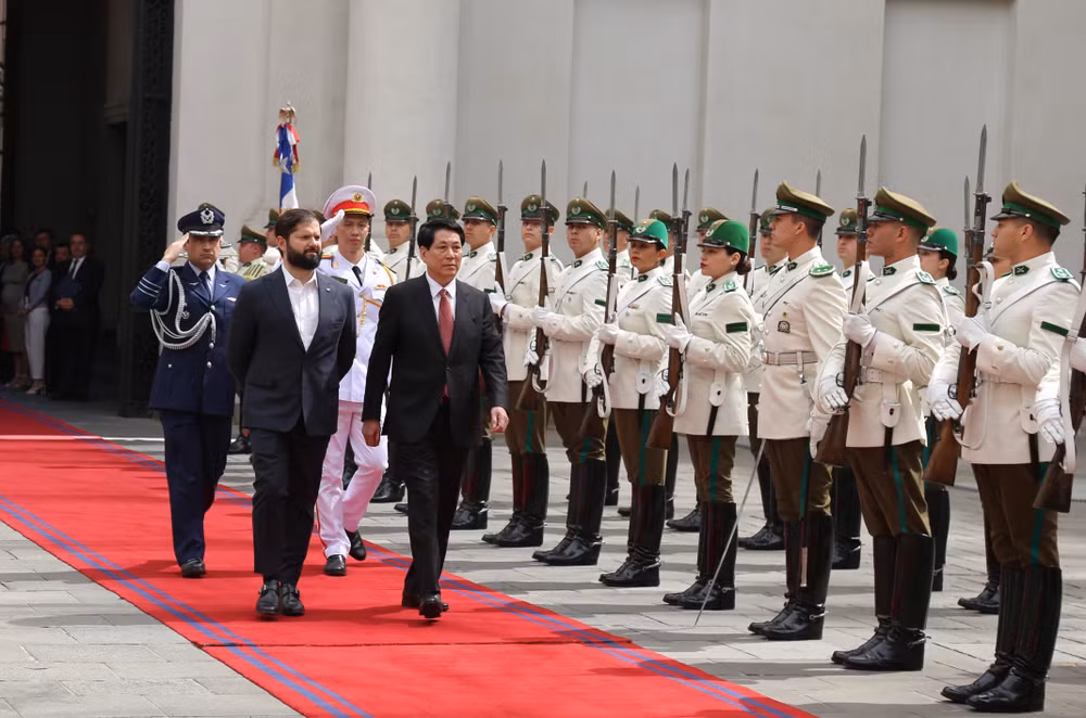 Lễ đón Chủ tịch nước Lương Cường thăm chính thức Chile.