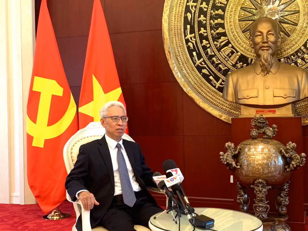 Đại sứ Việt Nam tại Trung Quốc Phạm Sao Mai.