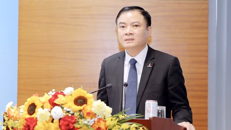 Tân Tổng Giám đốc PVN Lê Ngọc Sơn phát biểu tại buổi lễ. Tân Tổng Giám đốc PVN Lê Ngọc Sơn phát biểu tại buổi lễ.