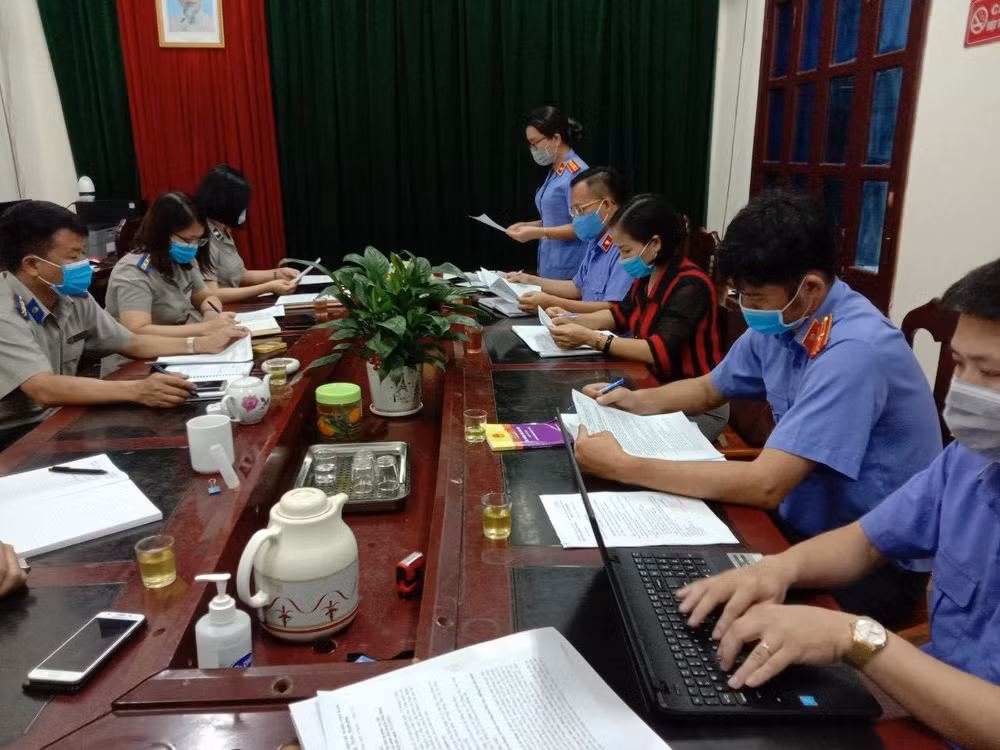 Viện kiểm sát nhân dân huyện Phú Bình đã công bố Quyết định trực tiếp kiểm sát hoạt động thi hành án dân sự đối với Chi cục thi hành án dân sự huyện. Ảnh: thads.moj.gov.vn.