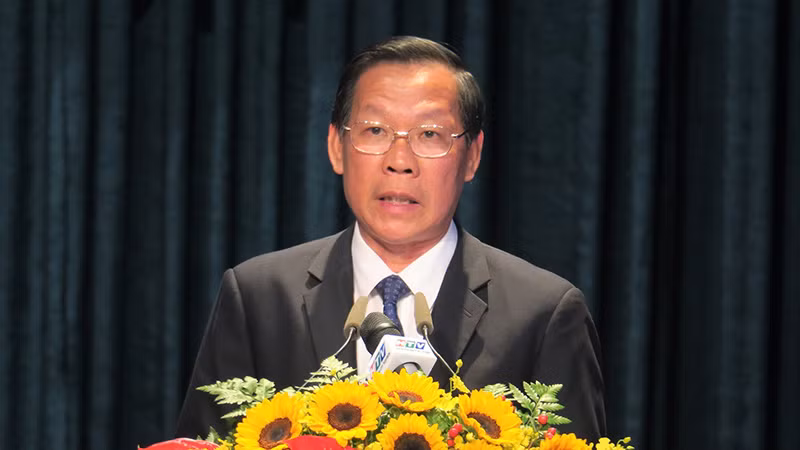 Chủ tịch Ủy ban nhân dân Thành phố Hồ Chí Minh Phan Văn Mãi phát biểu tại buổi lễ.