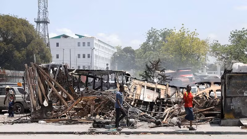 Thủ đô Port-au-Prince của Haiti bị tàn phá bởi bạo lực băng đảng. (Ảnh REUTERS)