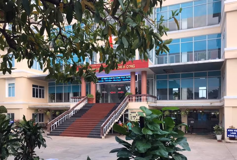 Trung tâm phục vụ Hành chính công tỉnh Bình Phước, nơi thực hiện các dịch vụ công trực tuyến.
