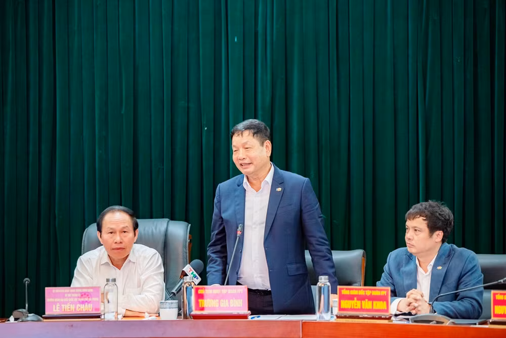 Ông Trương Gia Bình, Chủ tịch Hội đồng quản trị Tập đoàn FPT. Ông Trương Gia Bình, Chủ tịch Hội đồng quản trị Tập đoàn FPT.
