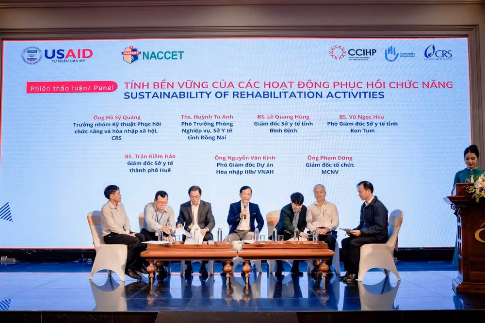 Các bên liên quan thảo luận về những kết quả đã đạt được trong năm 2024. Các bên liên quan thảo luận về những kết quả đã đạt được trong năm 2024.