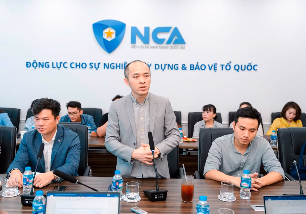 Ông Vũ Ngọc Sơn - Trưởng ban Nghiên cứu Công nghệ, Hiệp hội An ninh mạng quốc gia. Ông Vũ Ngọc Sơn - Trưởng ban Nghiên cứu Công nghệ, Hiệp hội An ninh mạng quốc gia.