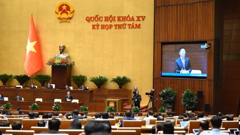 Ngày 27/11, Quốc hội tiếp tục ngày làm việc thứ 27 (Kỳ họp thứ 8, Quốc hội khóa XV) tại Nhà Quốc hội, Thủ đô Hà Nội dưới sự chủ trì của Chủ tịch Quốc hội Trần Thanh Mẫn.
