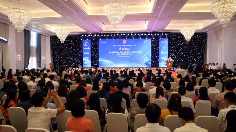 Quang cảnh lễ bế mạc.