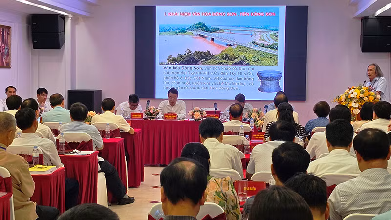 Quang cảnh hội thảo khoa học.