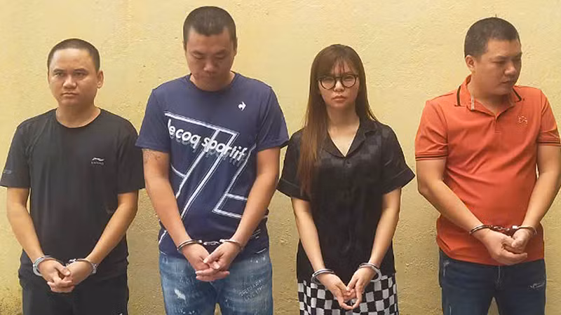Bốn đối tượng bị Công an bắt giữ.