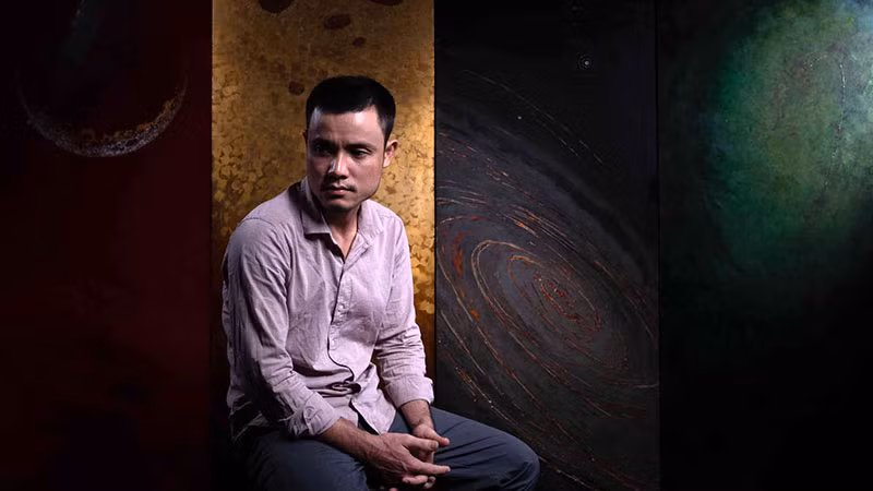 Họa sĩ Nguyễn Xuân Lục, một trong những họa sĩ sẽ tham gia triển lãm. (Ảnh: The Muse Art)