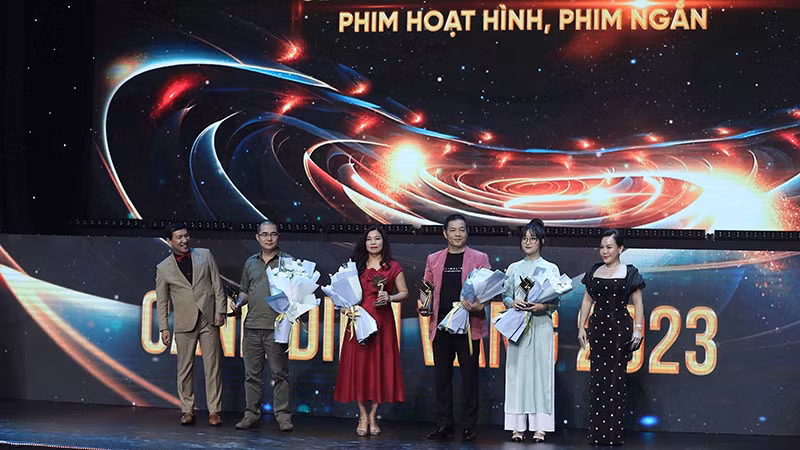 Các cá nhân đoạt giải Phim hoạt hình và Phim ngắn. Các cá nhân đoạt giải Phim hoạt hình và Phim ngắn.