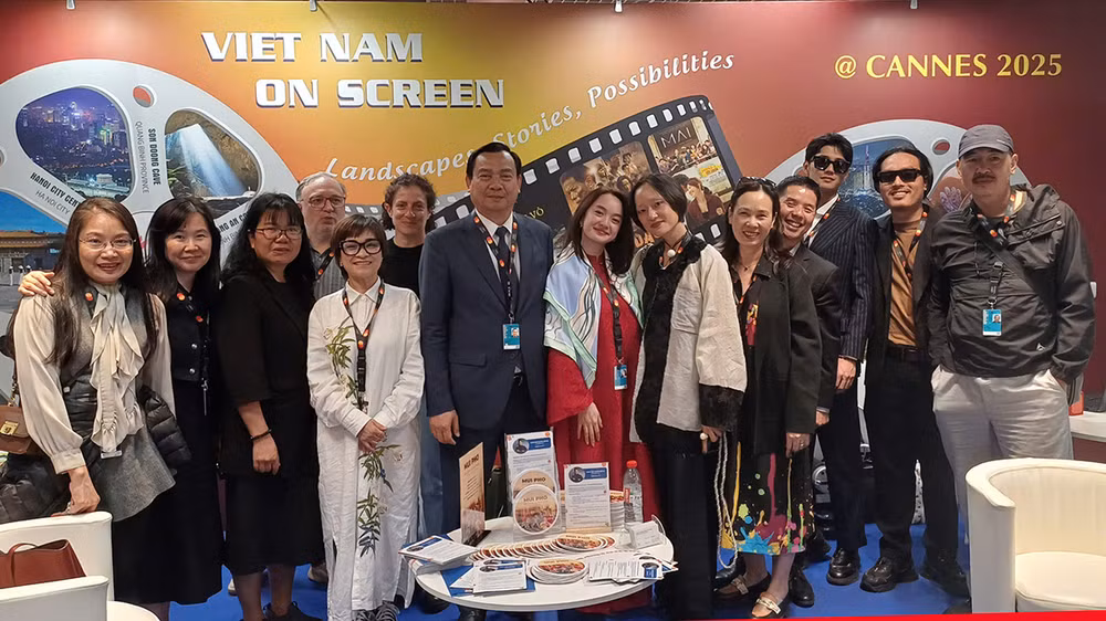 Gian hàng quảng bá điện ảnh Việt Nam tại Cannes. (Ảnh: Hiệp hội Xúc tiến phát triển điện ảnh Việt Nam)