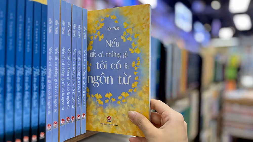 Gặp gỡ nhà văn Hiền Trang nhân dịp ra mắt sách “Nếu tất cả những gì tôi có là ngôn từ”