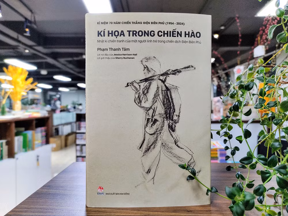 Ra mắt sách và triển lãm trực tuyến nhật ký chiến trường Điện Biên Phủ của họa sĩ Phạm Thanh Tâm