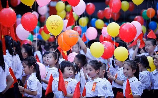 Tăng cường điều kiện bảo đảm thực hiện hiệu quả, chất lượng giáo dục mầm non, phổ thông.