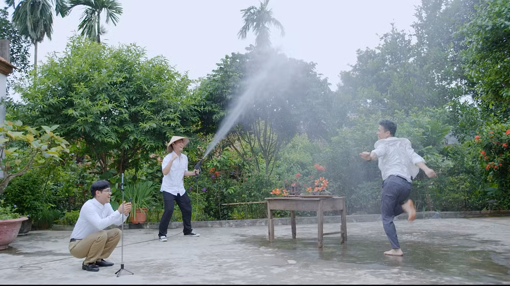 Anh Đức trong phân đoạn nhảy quay TikTok. Anh Đức trong phân đoạn nhảy quay TikTok.