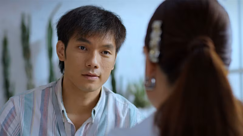 Nhân vật của Nhan Phúc Vinh khác lạ từ ngoại hình đến tính cách. Nhân vật của Nhan Phúc Vinh khác lạ từ ngoại hình đến tính cách.