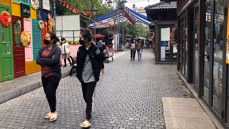 Phố Sách Hà Nội, một trong những địa chỉ văn hóa yêu thích của nhiều độc giả trẻ. Phố Sách Hà Nội, một trong những địa chỉ văn hóa yêu thích của nhiều độc giả trẻ.