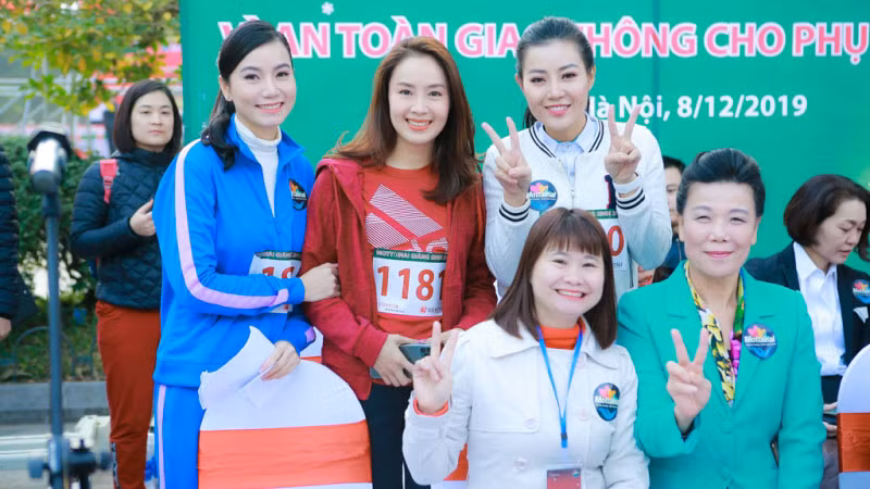 Các nghệ sĩ Lương Thanh, Hồng Diễm, Thanh Hương tham gia chương trình Mottainai năm 2019. (Ảnh: Ban tổ chức)