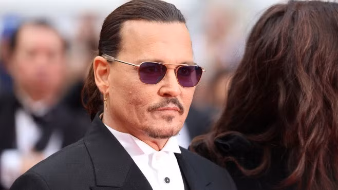 Nam diễn viên Johnny Depp.