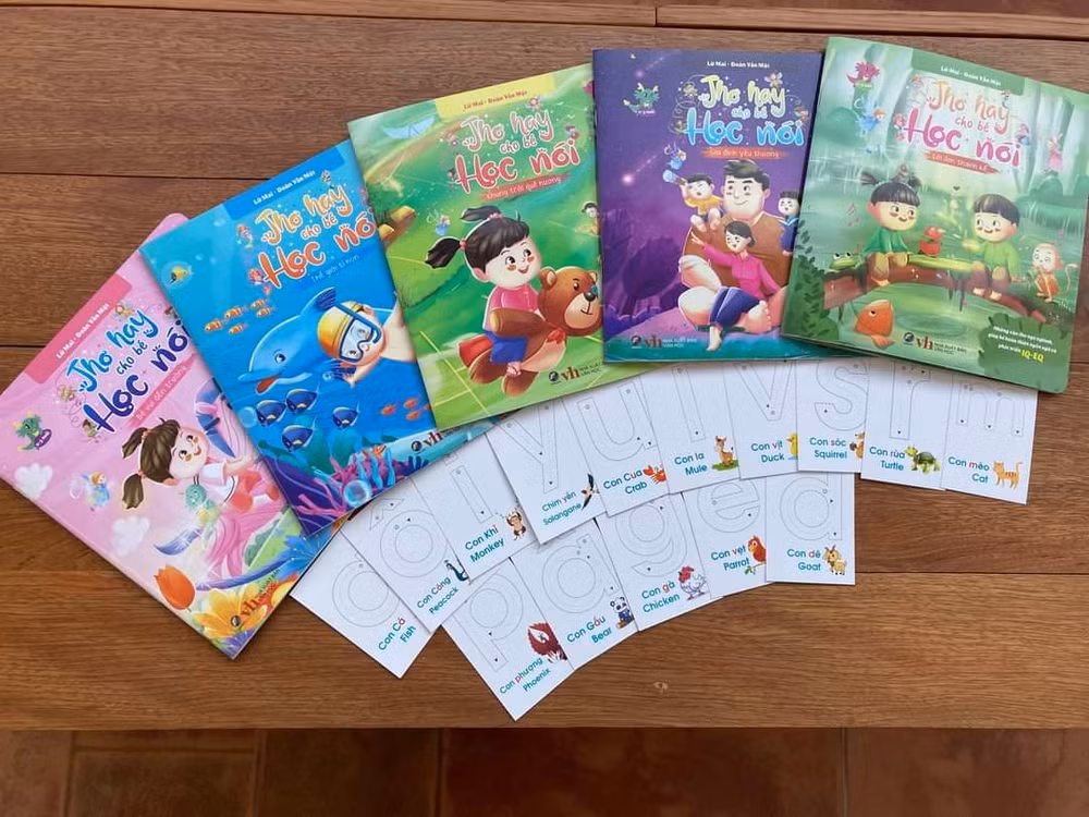Bộ sách "Thơ hay cho trẻ tập nói". (Ảnh: Linh Lan Books)