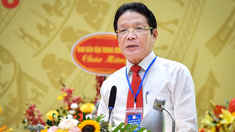 Đồng chí Hoàng Vĩnh Bảo đọc diễn văn khai mạc tại Đại hội.