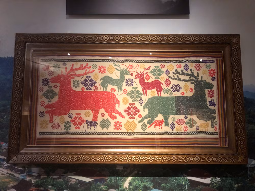 Mỗi tấm Nà Pha thể hiện nhân sinh quan, thế giới quan của người Thái ở Nghệ An.