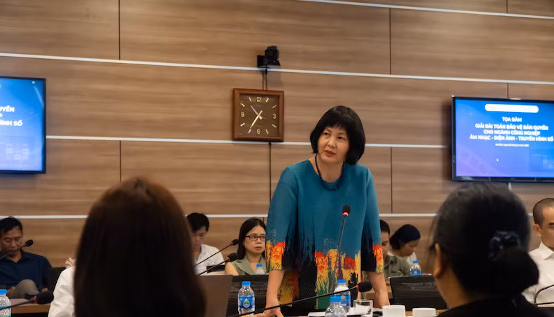 Phó Cục trưởng Cục Điện ảnh (Bộ Văn hóa, Thể thao và Du lịch) Nguyễn Thị Thu Hà phát biểu. Phó Cục trưởng Cục Điện ảnh (Bộ Văn hóa, Thể thao và Du lịch) Nguyễn Thị Thu Hà phát biểu.