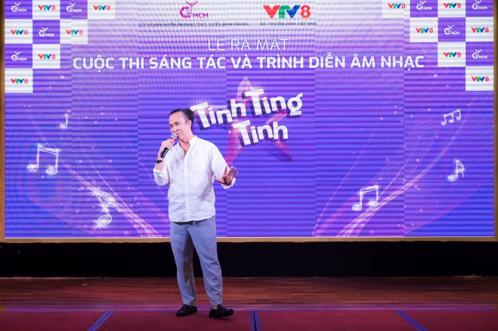 Nhạc sĩ Lê Minh Sơn nhấn mạnh những sự khác biệt của cuộc thi, trong đó có việc tránh "drama" câu khách. (Ảnh: Quyên Phạm) Nhạc sĩ Lê Minh Sơn nhấn mạnh những sự khác biệt của cuộc thi, trong đó có việc tránh "drama" câu khách. (Ảnh: Quyên Phạm)
