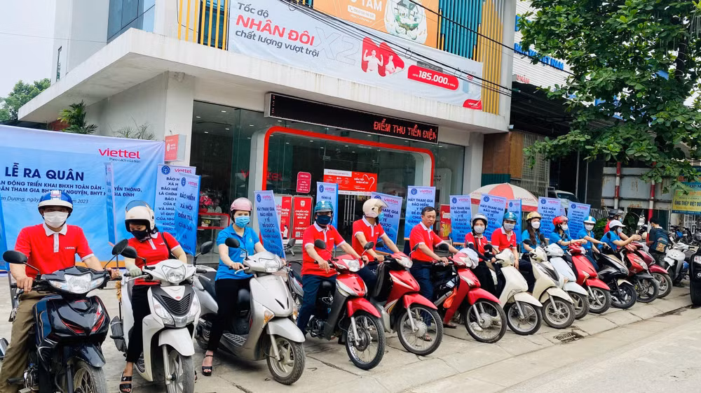 Ra quân truyền thông chính sách bảo hiểm xã hội.