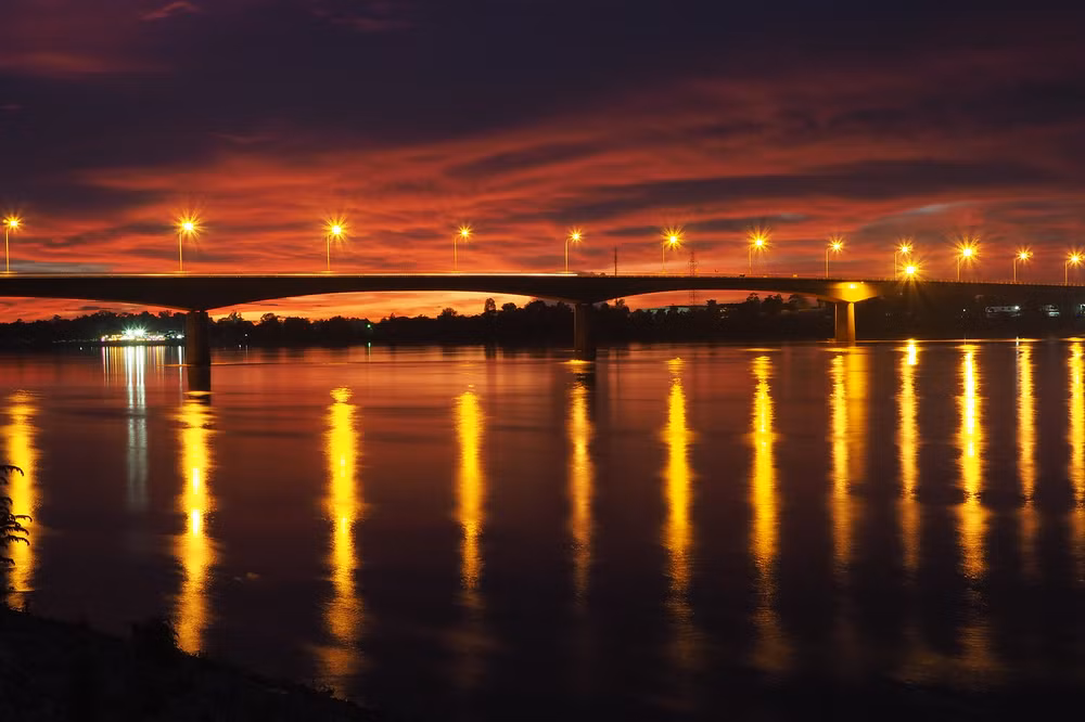 Cầu hữu nghị Thái-Lào trên sông Mekong. (Nguồn: MRC)